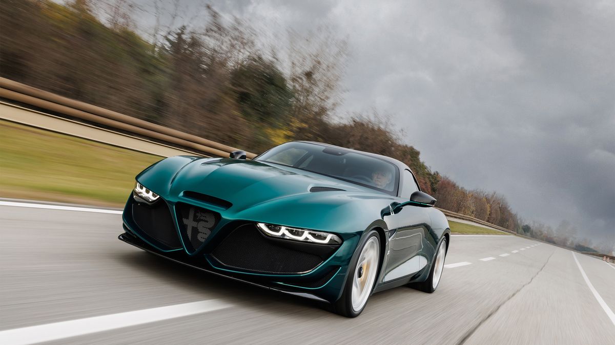 Alfa Romeo Giulia jako kupé. Specialita od Zagata má neobyčejné tvary a staromilskou techniku